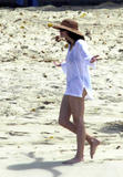 th_35056_Cindy_Crawford_Celebrity_City_Mix_95275_122_492lo.jpg