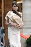 th_88251_celebrity_paradise.com_TheElder_AngelinaJolie2010_02_24_TheTouristatPlaceColette85_122_568lo.jpg